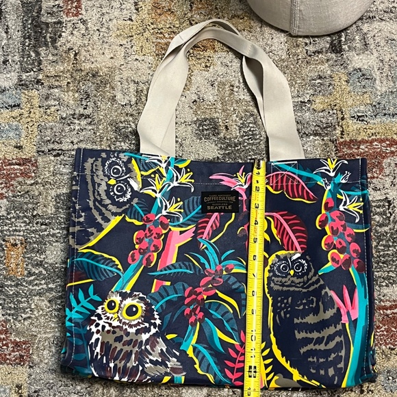 Chalo Seattle Coffee Culture Night Owls Coated Canvas Zipper Tote - 17 x 13 x 5" - Picture 8 of 15